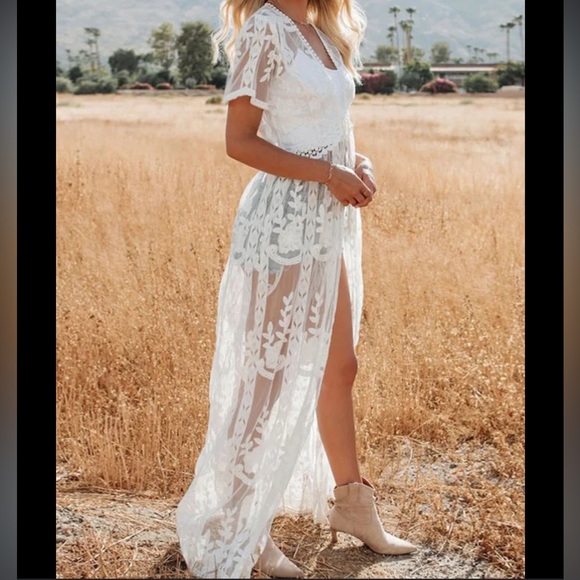 NWT VICI AAKAA Batwing Sleeve Open Knit Asymmetric Crocheting Coverup Small - Picture 2 of 6